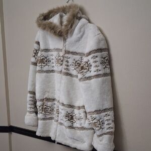 Guide Gear   Cream and Tan